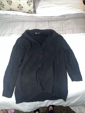 SHEIN Black Button-Down Hooded Long Sleeve Shirt